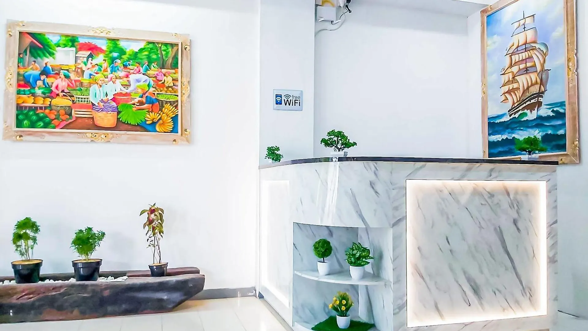 Hotel Shooting Star Hostel Kuta Redpartner - Mixed Dormitory Legian  Indonesia